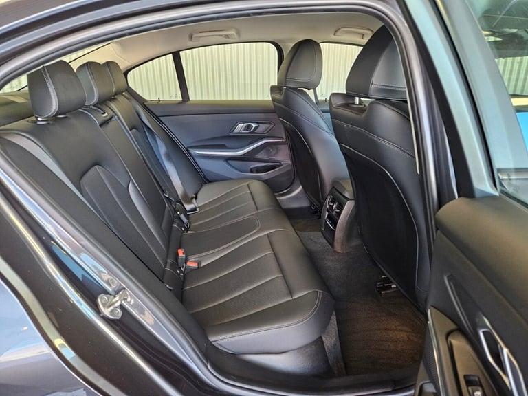 2021 BMW 3 Series 2.0 318i SE Pro Saloon 4dr Petrol Auto Euro 6 (s/s) (156 ps) Saloon Petrol Auto...
