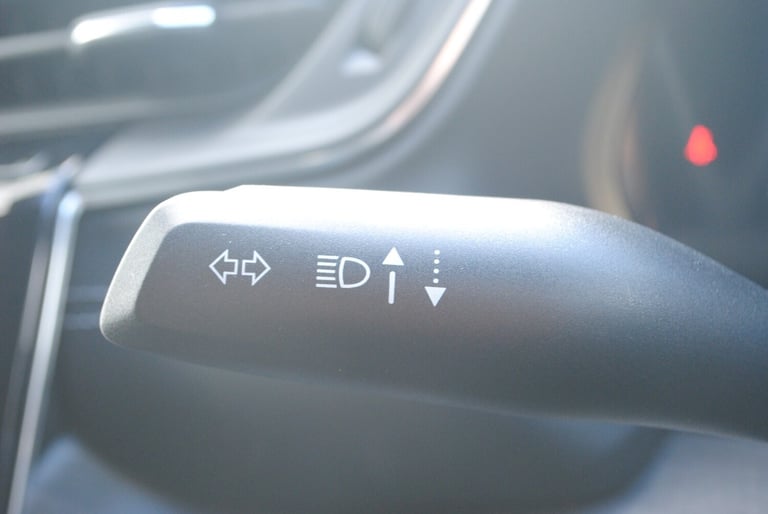 2023 Jeep Grand Cherokee 2.0 Turbo 4xe PHEV Overland 5dr Auto Station Wagon Petrol Parallel PHEV ...