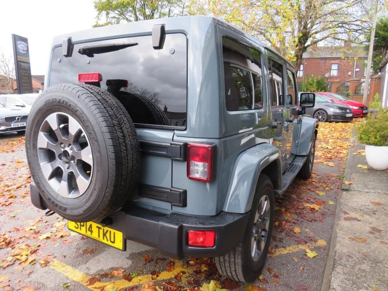 2014 Jeep Wrangler 2.8 CRD Overland 4dr Auto CONVERTIBLE DIESEL Automatic
