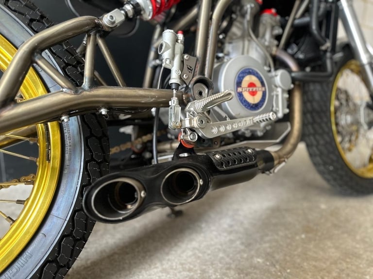 STUNNING LOW MILEAGE 2019/69 CCM SPITFIRE MOTORCYCLE 