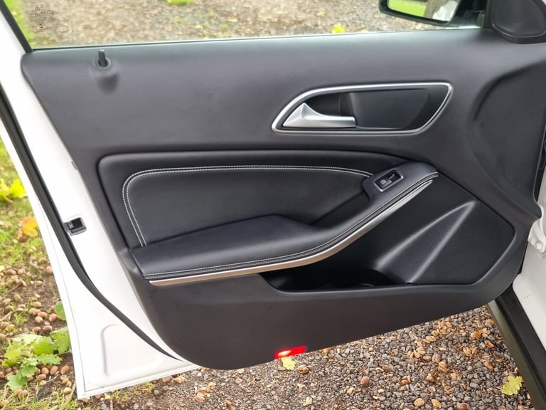 2018 Mercedes-Benz GLA GLA 180 Urban Edition 5dr ESTATE PETROL Manual