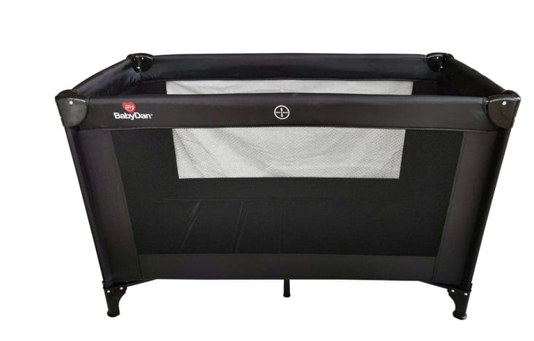 image for TOP QUALITY TRAVEL COT