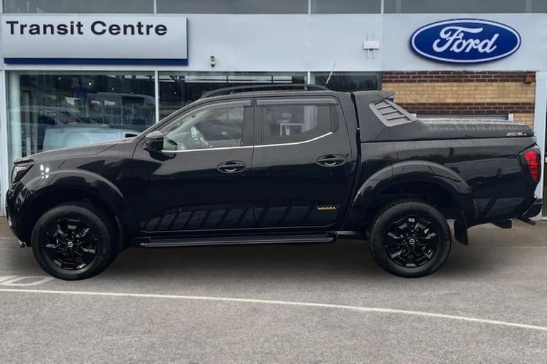 2019 Nissan Navara Double Cab Pick Up N-Guard 2.3dCi 190 TT 4WD Auto PICK UP DIESEL Automatic