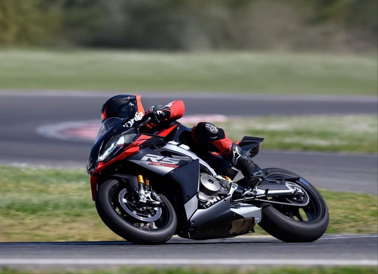 Aprilia RS 660 FACTORY 2025, IN STOCK NOW. SAVING £1301.