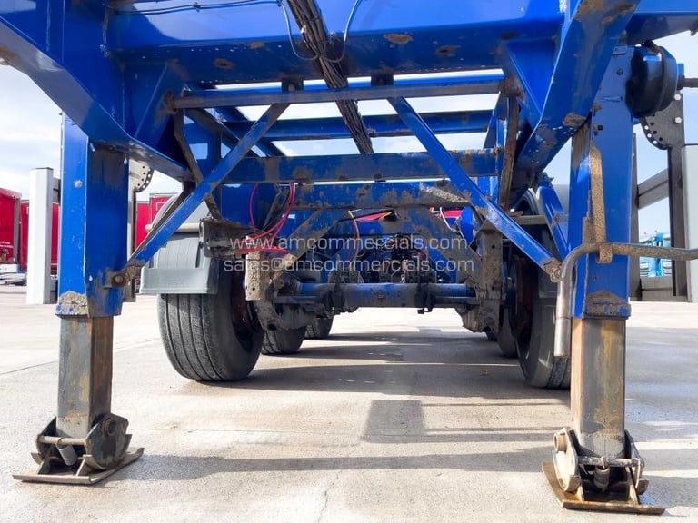 DENNISON SLIDING SKELETAL TRAILER 