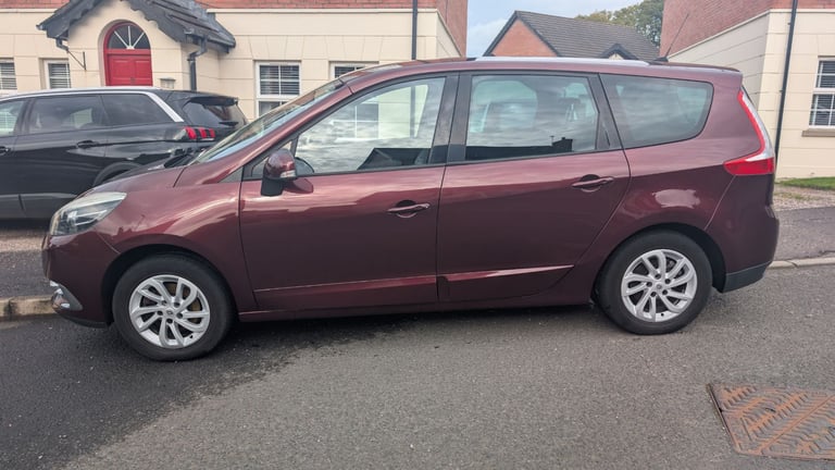 Renault, GRAND SCENIC, MPV, 2014, Manual, 1461 (cc), 5 doors