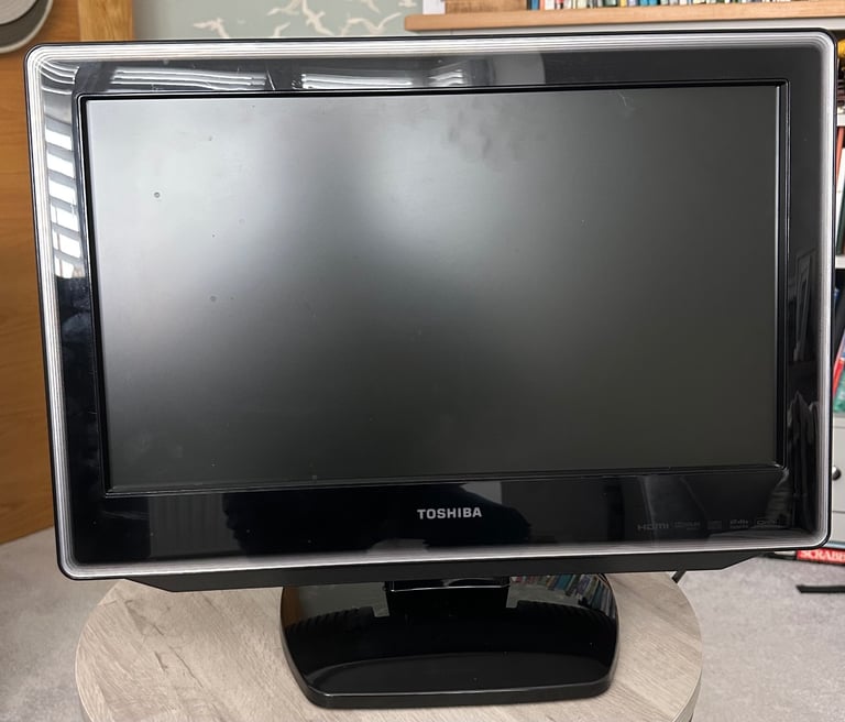 image for Toshiba 19 inch LCD TV.DVD Combination
