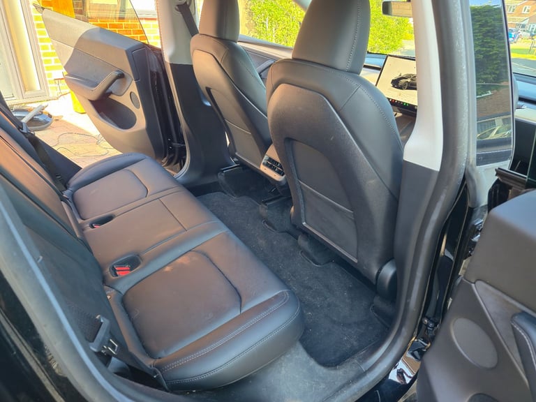 Tesla, MODEL Y, 2023, 1 Owner, 20 inch wheels