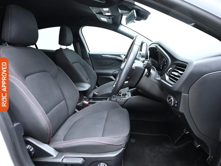 2019 Ford Focus 1.0T EcoBoost ST-Line Hatchback 5dr Petrol Manual Euro 6 (s/s) (125 ps) Hatchback...