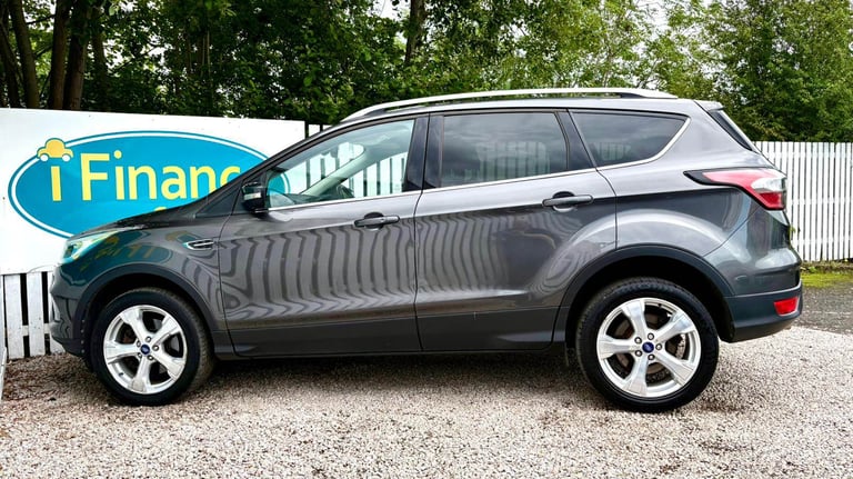 CAN'T GET CREDIT? CALL US! Ford Kuga 1.5 TDCi Titanium (s/s), Manual - £249 DEPOSIT, £79 PER WEEK