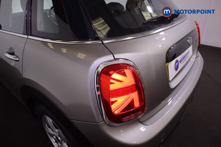 2019 MINI Hatch 1.5 Cooper Classic II 5dr Auto Hatchback Petrol Automatic