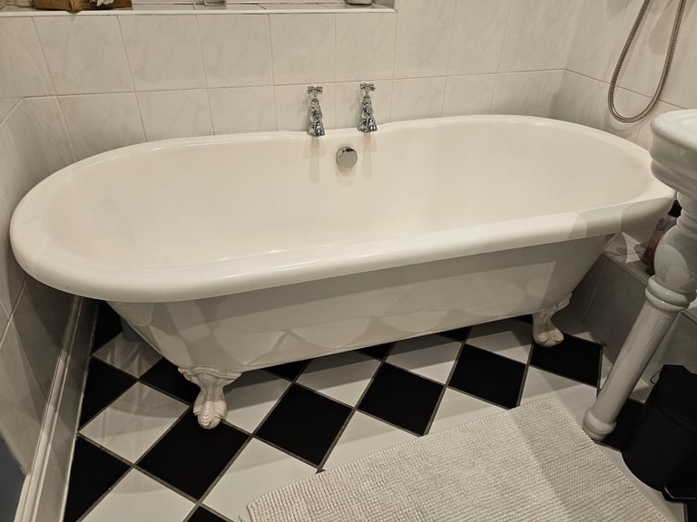 image for Claw Foot Bath