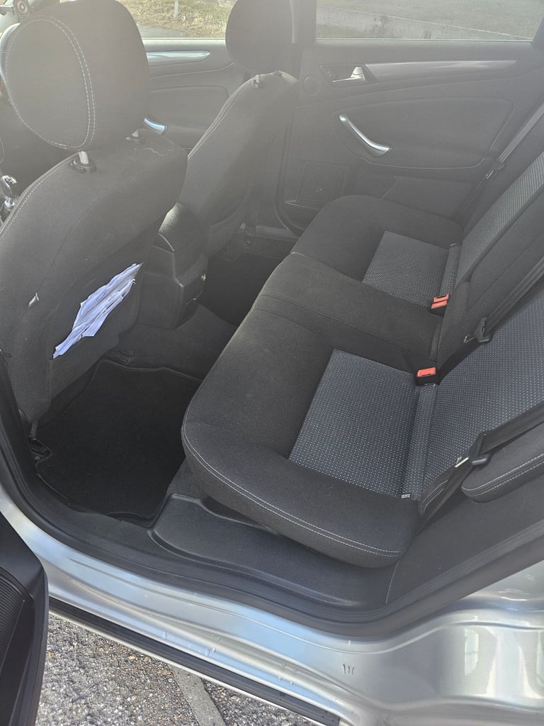 Ford, MONDEO, Hatchback, 2012, Manual, 1997 (cc), 5 doors