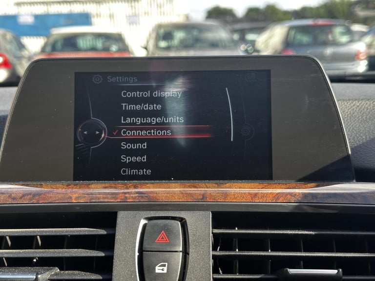 2015 BMW 3 Series Saloon (2011 - 2015) Saloon Petrol Automatic