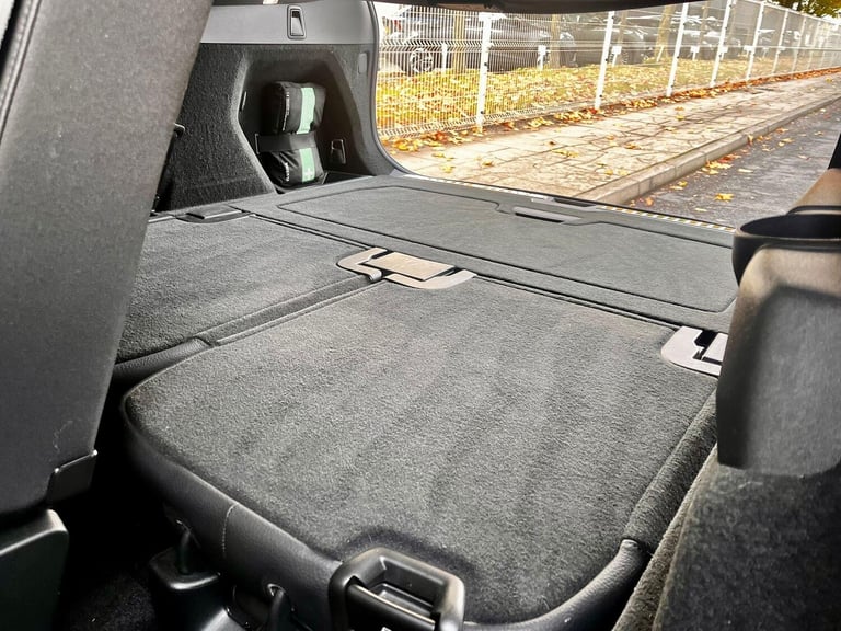 2023 Volvo XC90 2.0h T8 Recharge 18.8kWh Plus Auto 4WD Euro 6 (s/s) 5dr ESTATE Petrol/Electric Hy...