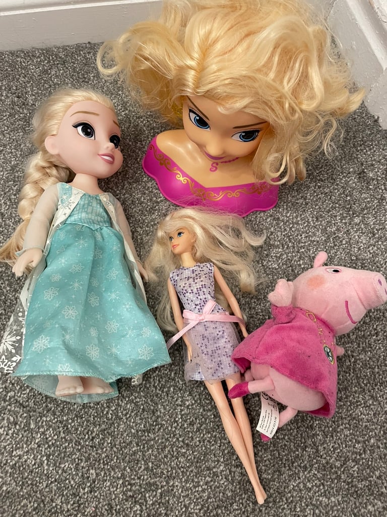 Frozen dolls for best sale sale