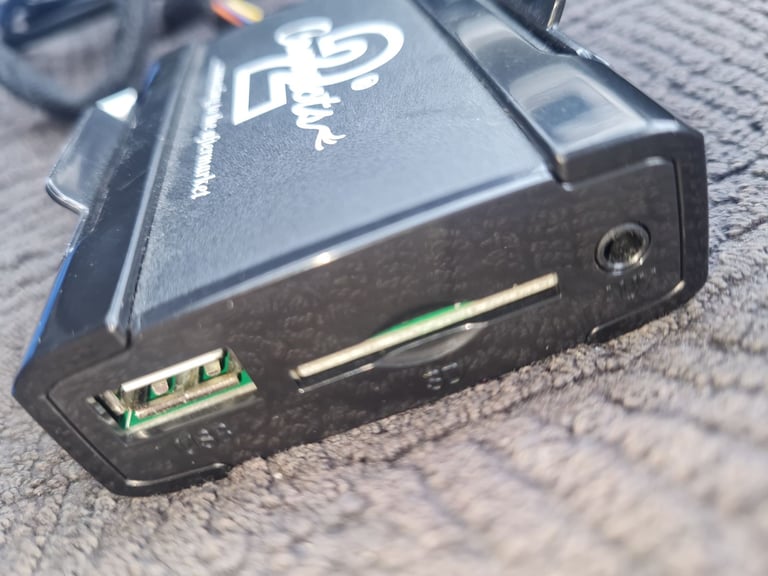 Connect 2 Car Toyota ipod usb sd card hands free 