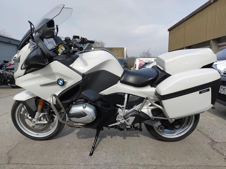 2017 66 BMW R1200RT LC EX POLICE WHITE R 1200 RT LIQUID COOLED INCLUDES VAT