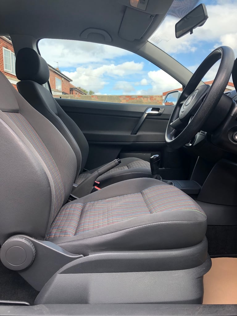 VW Polo S VW Service History