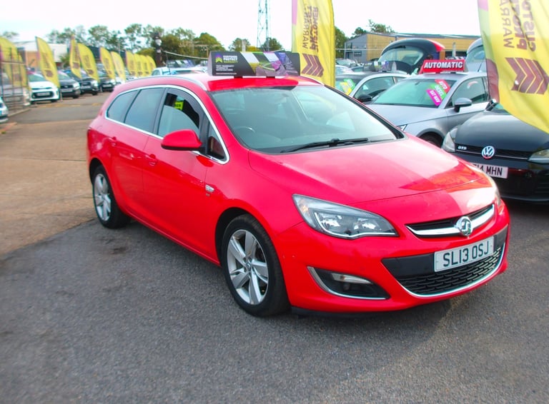image for 2013 Vauxhall Astra 1.6 SRI ESTATE 5-Door Petrol
