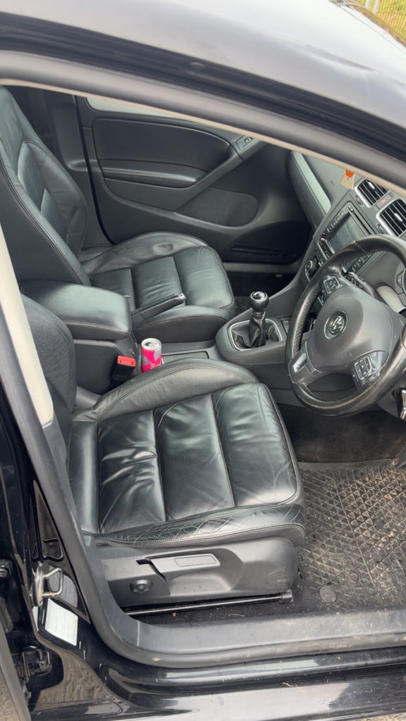 Volkswagen, GOLF, Hatchback, 2012, Manual, 1968 (cc), 5 doors