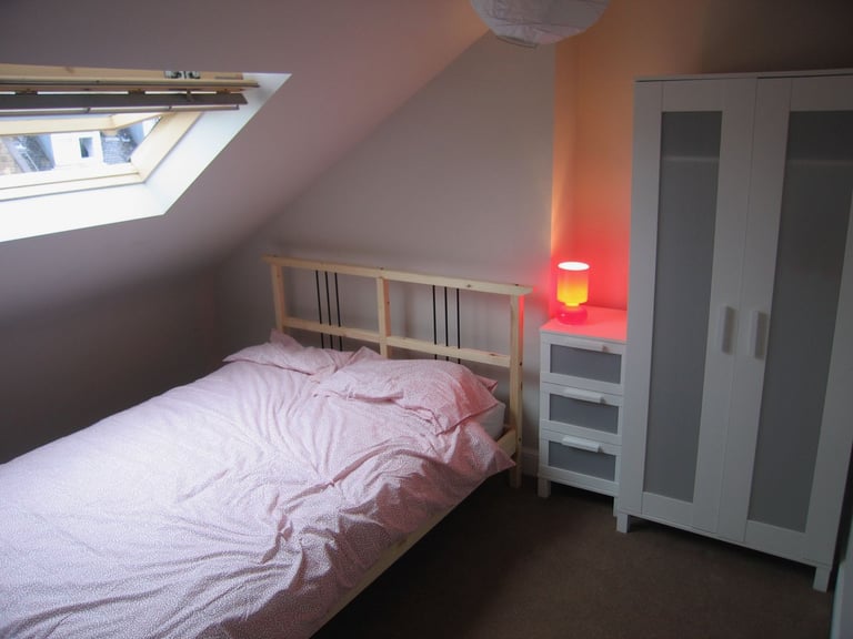 Bellevue / New Town: comfortable 5 bedroom HMO flay