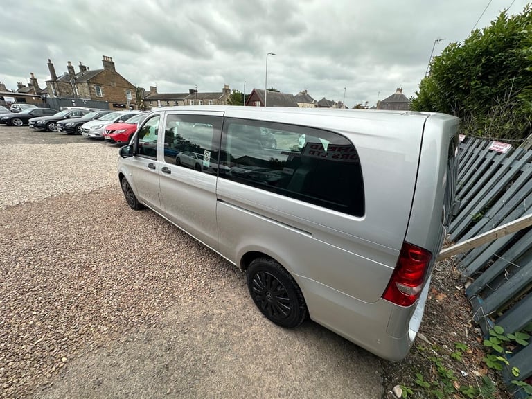ULEZ COMPLIANT MERCEDES-BENZ VITO AUTOMETIC 9 SEATER