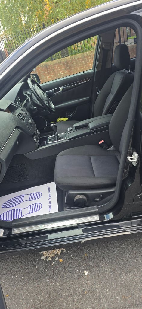 Mercedes-Benz, C CLASS, Saloon, 2009, Manual, 1597 (cc), 4 doors