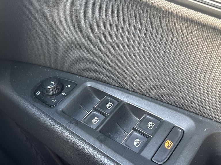 2018 SEAT Leon 2.0 TDI 150 FR Technology 5dr Hatchback Manual