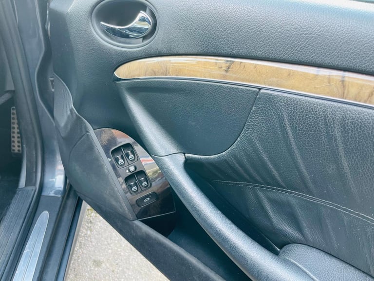 Mercedes-Benz CLK220 2.2TD CDI auto Sport AMG