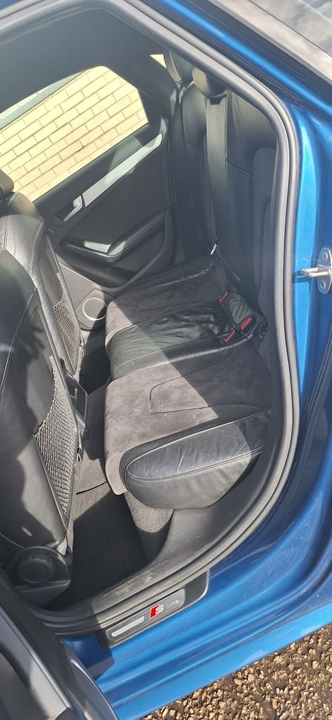 Audi, A4, Saloon, 2008, Semi-Auto, 1968 (cc), 4 doors