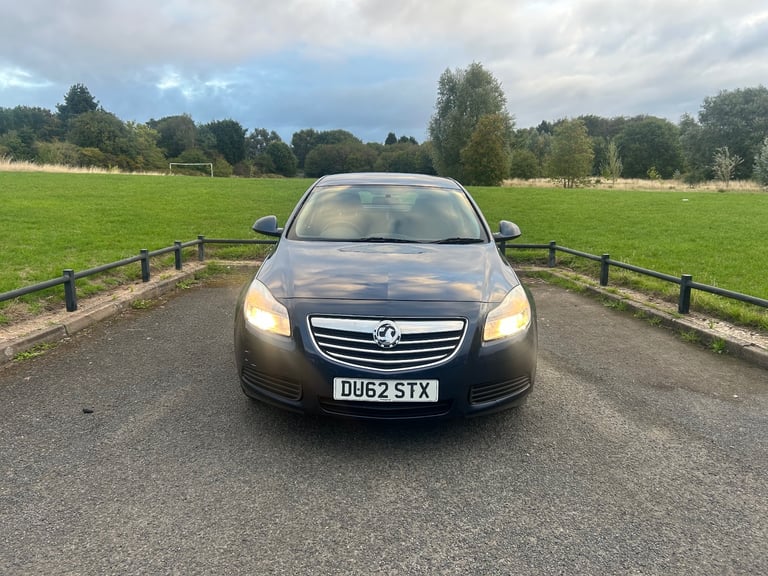 image for Vauxhall, INSIGNIA, Hatchback, 2012, Manual, 1956 (cc), 5 doors