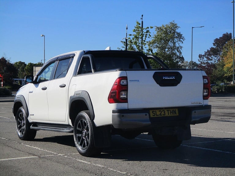 2023 Toyota Hilux Invincible X D/Cab Pick Up 2.8 D-4D Auto PICK UP DIESEL Automatic