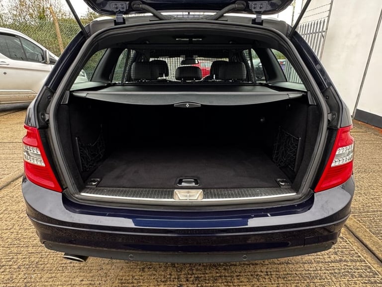 2010 60 MERCEDES-BENZ C-CLASS 2.1 C220 CDI BLUEEFFICIENCY SPORT ESTATE 5DR DIESE