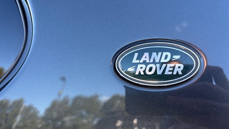 2021 Land Rover Discovery 3.0 D300 R-Dynamic HSE 5dr Auto Diesel Station Wagon Station Wagon Dies...
