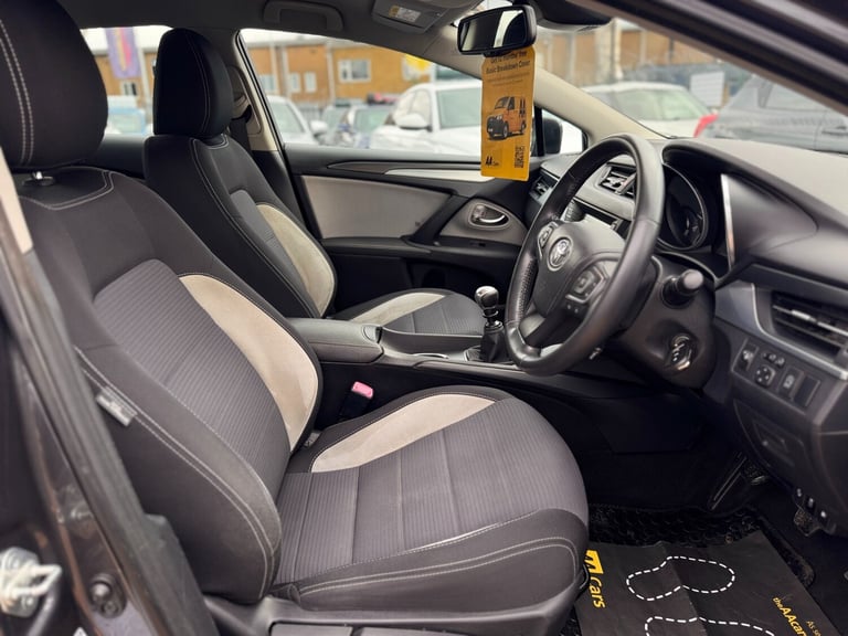2016 Toyota Avensis 1.6D Business Edition 4dr SALOON Diesel Manual