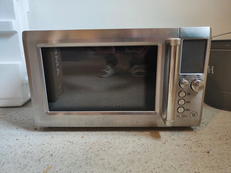 image for Sage 1100w microwave 