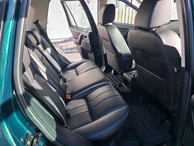 Land Rover, FREELANDER, Estate, 2011, Other, 2179 (cc), 5 doors