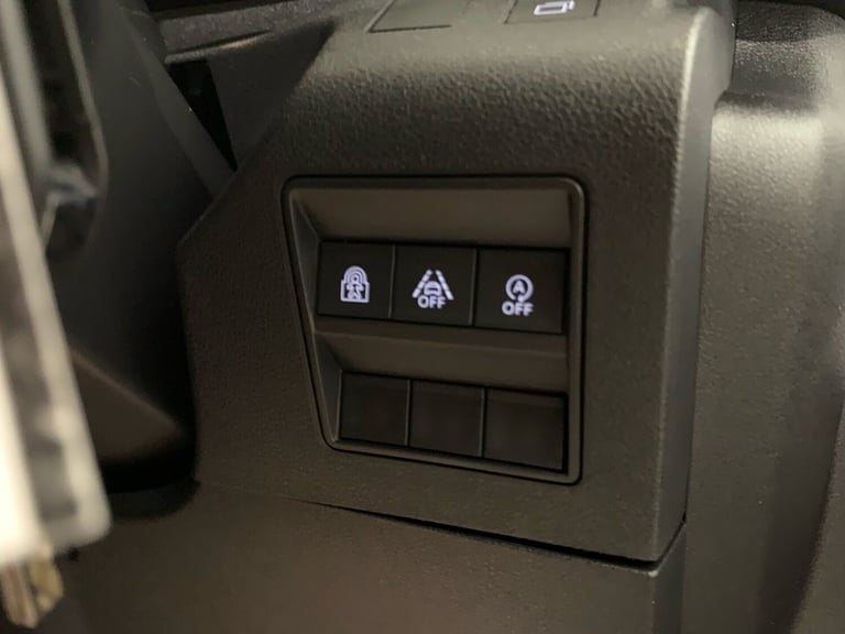 2025 Peugeot Partner 1.5 BlueHDi 100 Professional Crew Van PANEL VAN DIESEL Manual