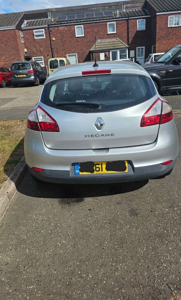 Renault, MEGANE, Hatchback, 2011, Manual, 1598 (cc), 5 doors