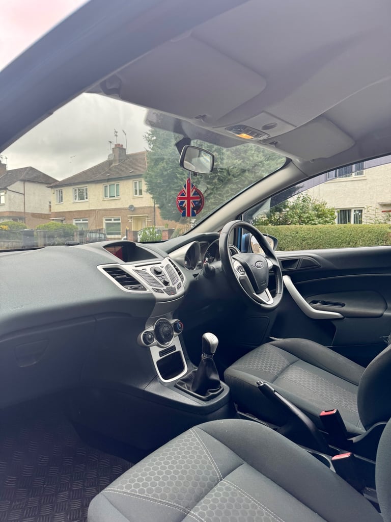 2010 Ford Fiesta 1.4 Zetec *** LOW MILES 88K GOOD CONDITION ***