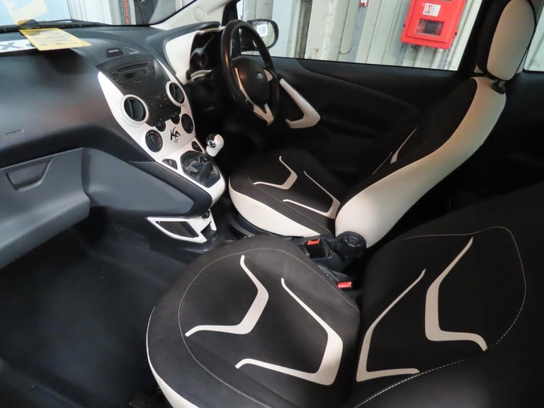 2016 Ford Ka 1.2 Zetec Black Edition Hatchback 3dr Petrol Manual Euro 6 (s/s)