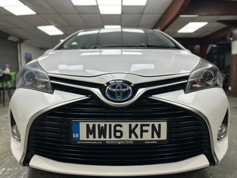 2016 Toyota Yaris 1.5 Hybrid Icon 5dr CVT HATCHBACK PETROL/ELECTRIC Automatic