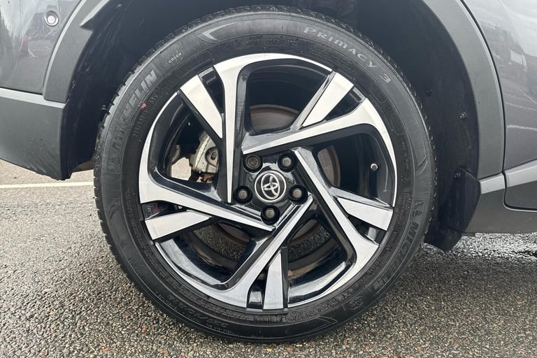 2022 Toyota C-HR 1.8 Hybrid Design 5dr CVT SUV Hybrid Automatic