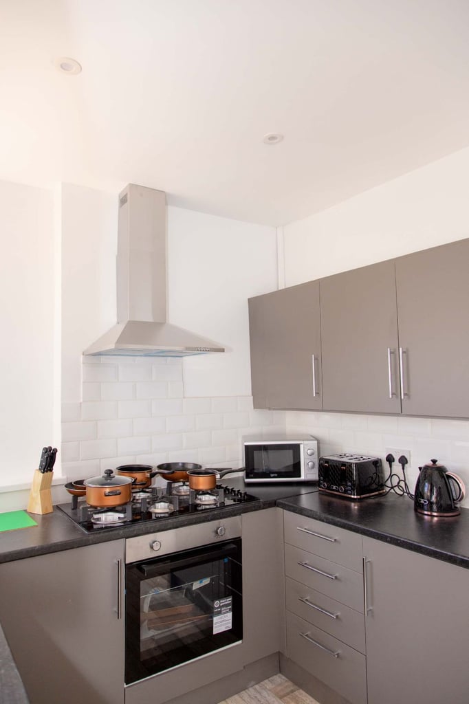 Turnkey HMO In Salford's Student Quarter