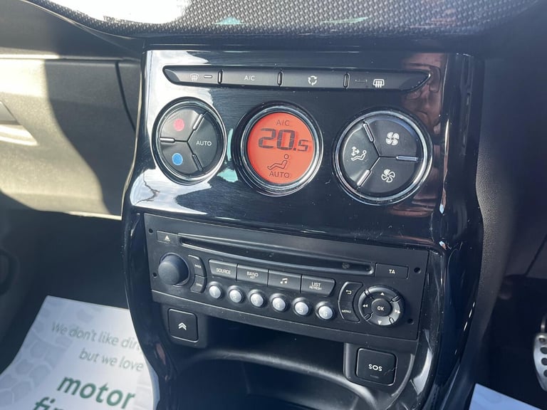 CITROEN DS3 1.6 e-HDi Airdream DSport Plus in Blanc Banquise White 2013