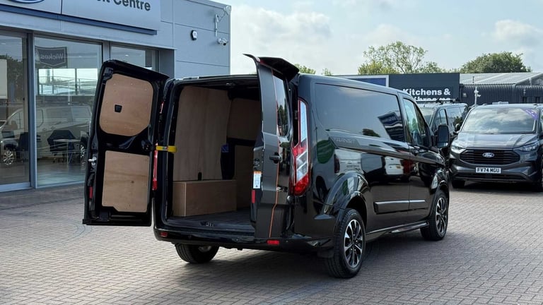 2023 Ford Transit Custom 2.0 EcoBlue 170ps Low Roof Sport Van Auto Van Diesel Automatic