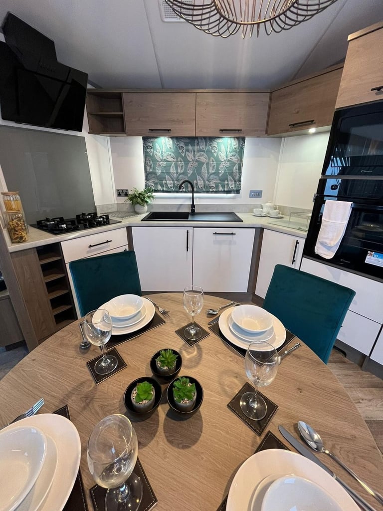 Atlas Status in East Riding of Yorkshire  - Lodge / Caravan 