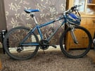 Medium size mountain bike  6 gear with stand 