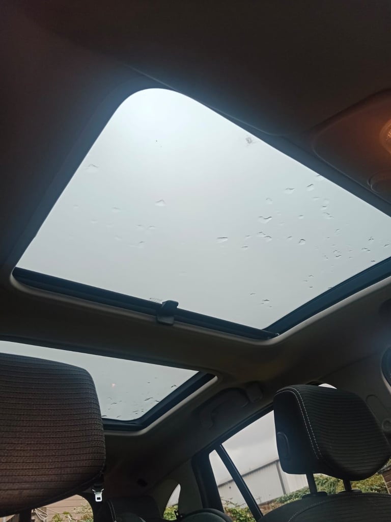 Renault, CLIO, Estate, 2010, Manual, 1149 (cc), 5 doors